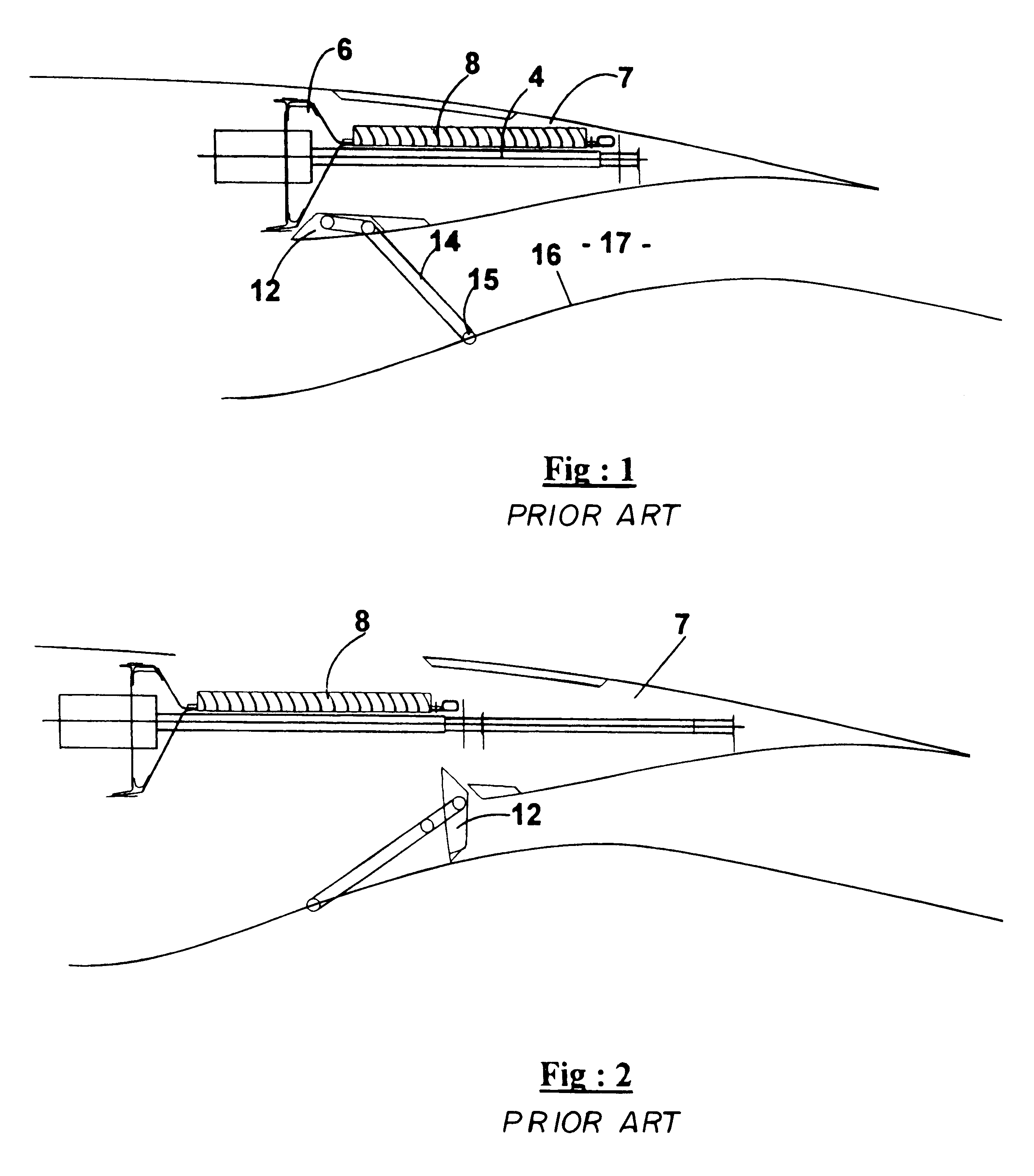 Thrust reverser with mutually configurable baffles
