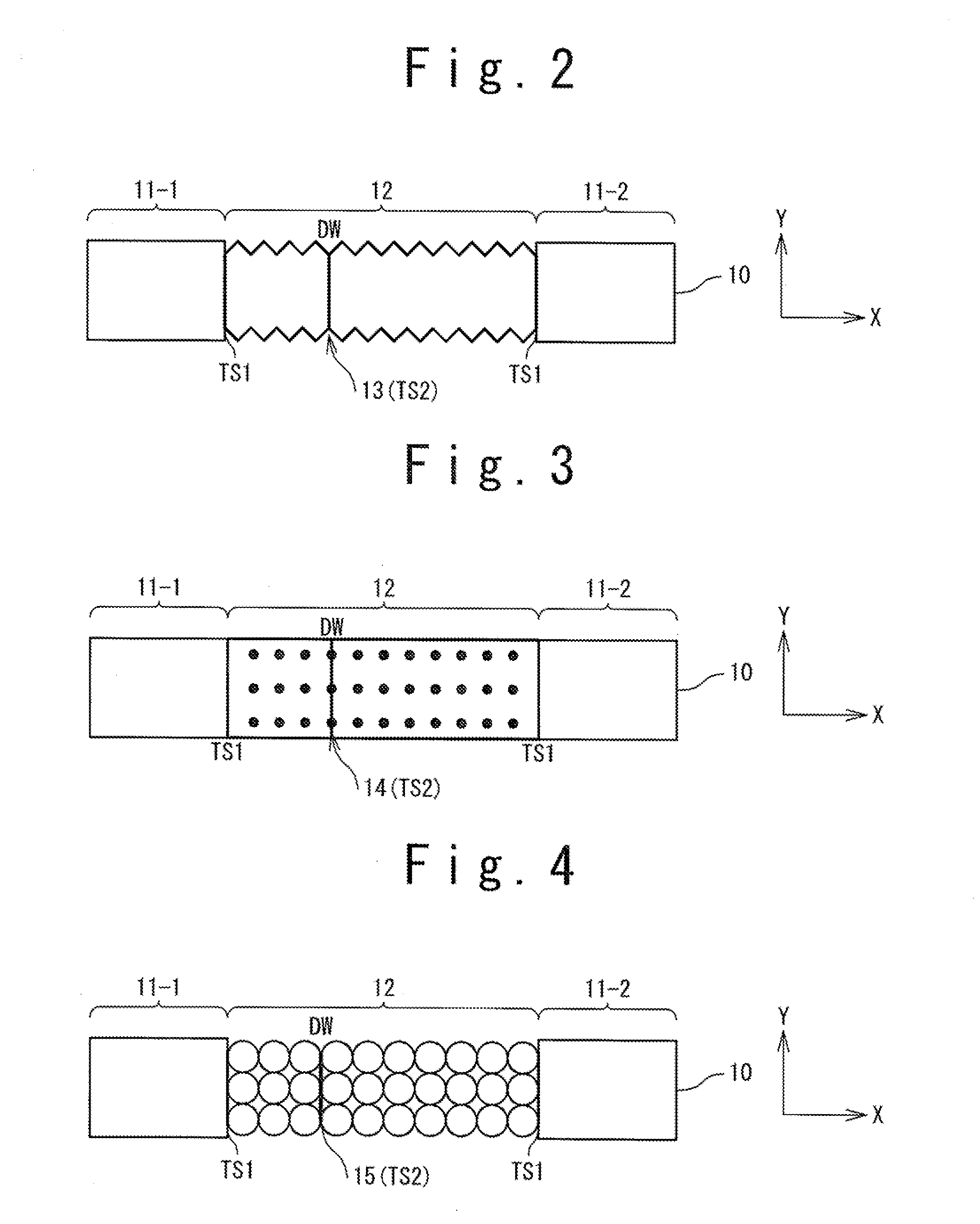 Domain wall motion element and magnetic random access memory