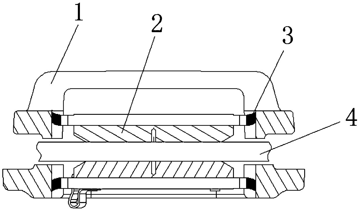 Noise reduction and active return structure of friction plate