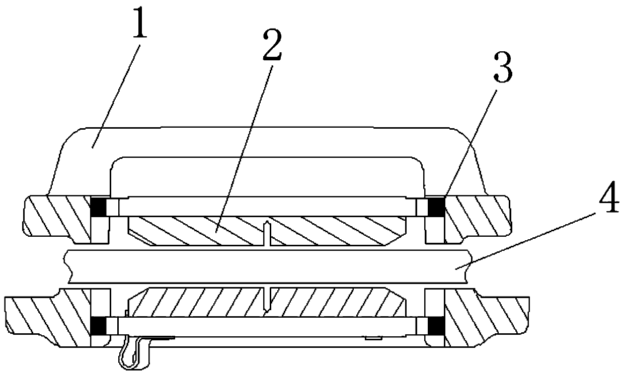 Noise reduction and active return structure of friction plate