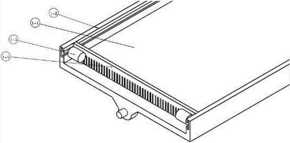 A photovoltaic power generation device that automatically adjusts the receiving angle of light