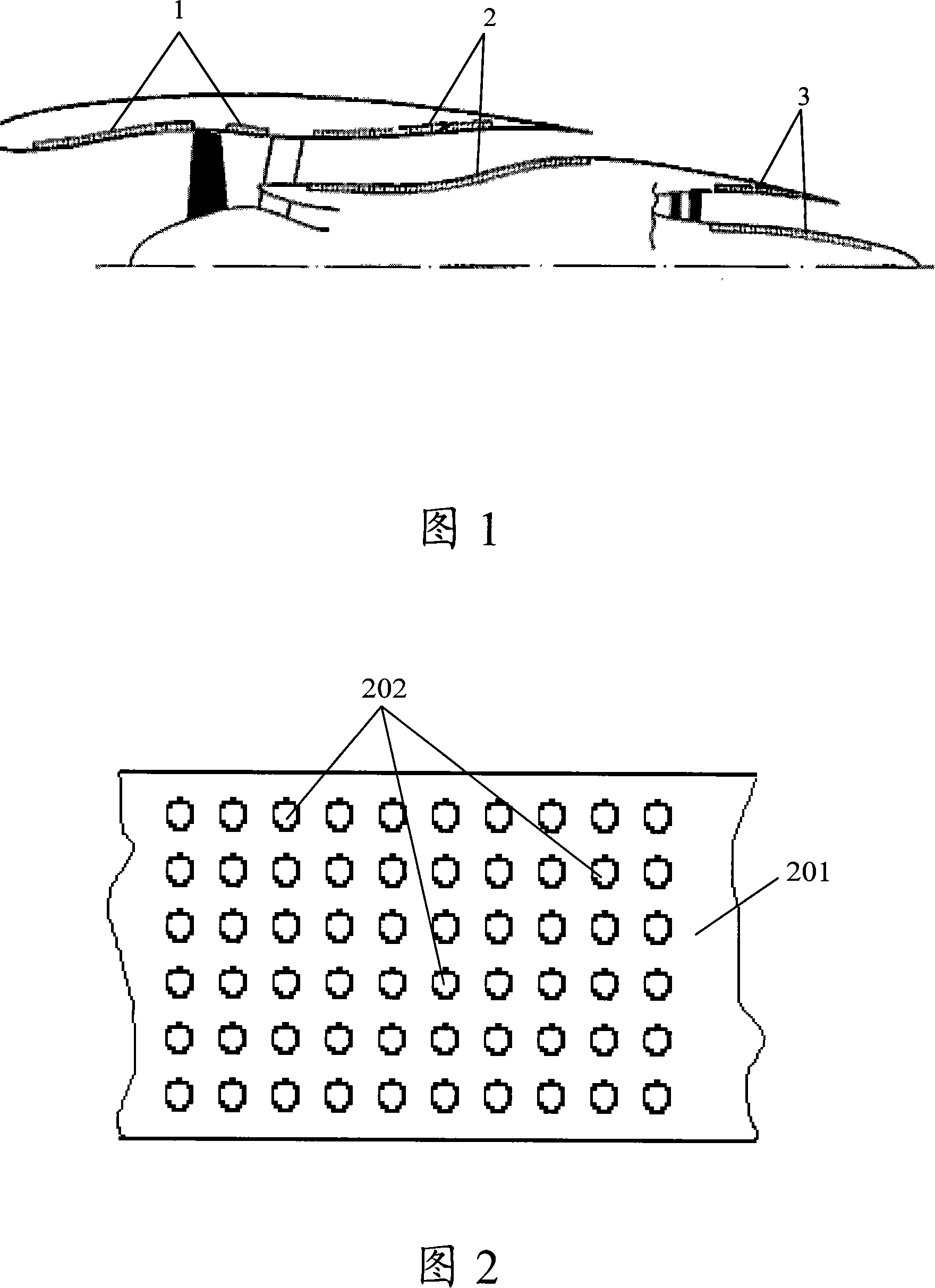 Broad-band noise-reducing acoustic liner and its manufacture method