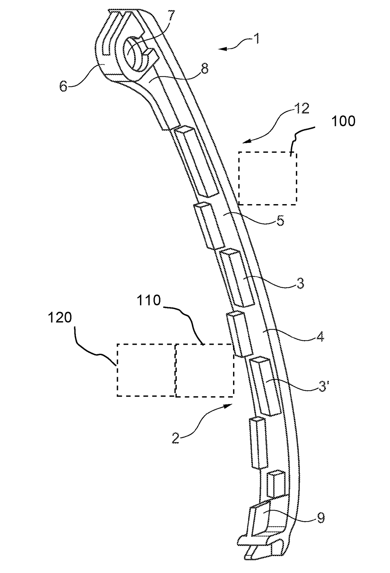 Supporting body comprising a receiving groove for a reinforcement panel