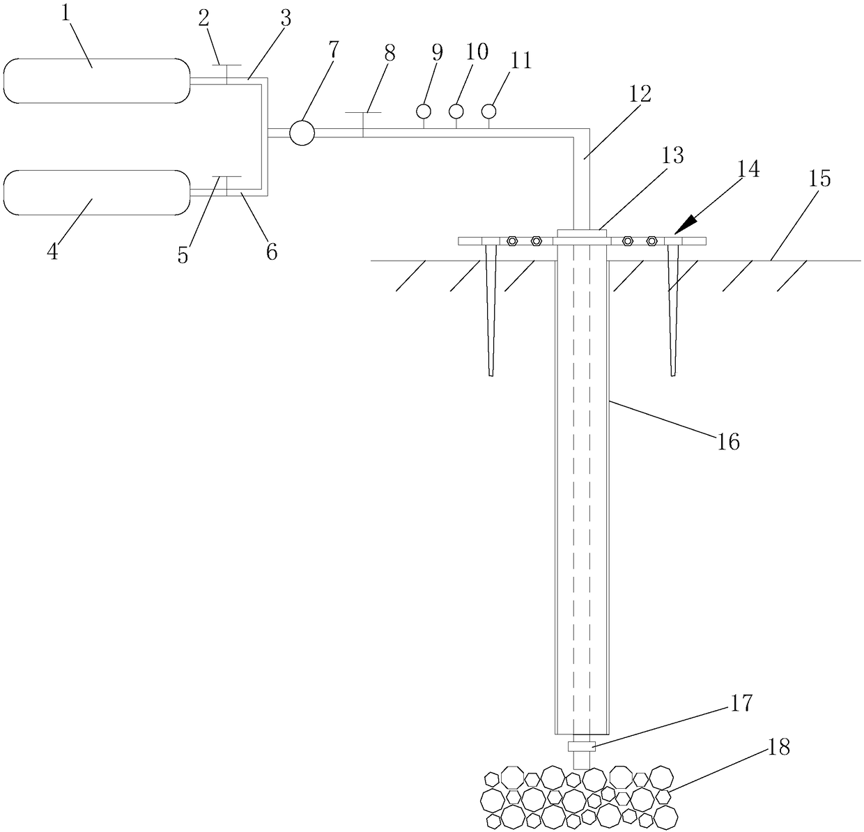 Conveying device and conveying method of liquid carbon dioxide for ground drilling fire extinguishing