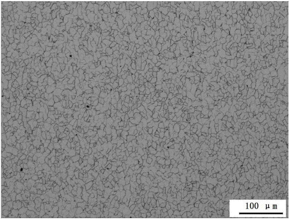 Low-silicon titanium-containing pickling plate of 460MPa-level yield strength and preparation method thereof