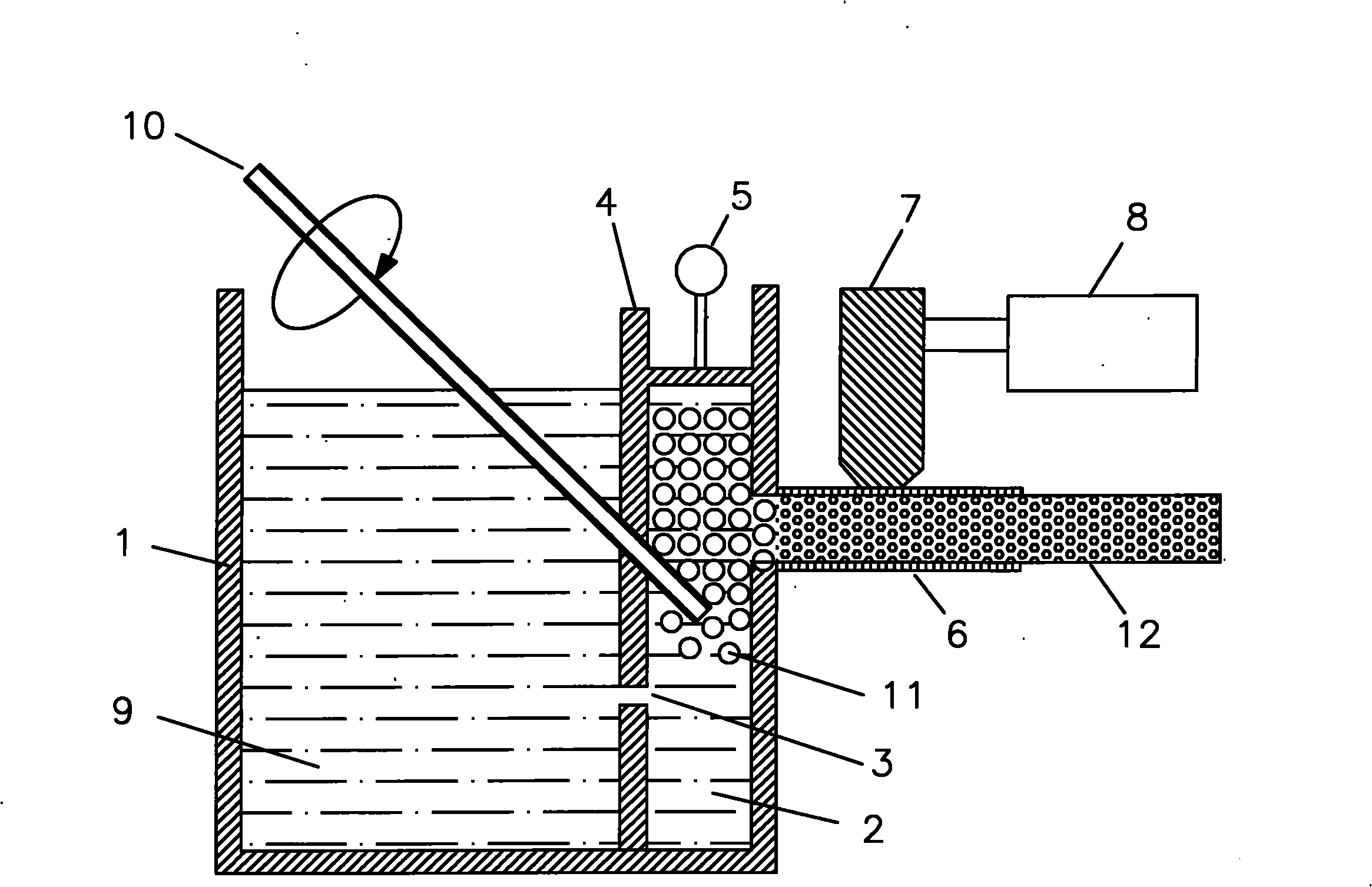 Device and method for preparing porous foam metal by metal melt inflation process