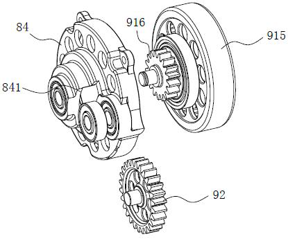 Middle motor capable of realizing multi-gear variable-speed adjustment