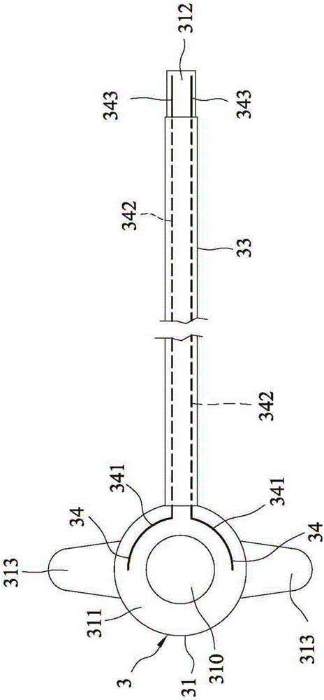 Needle dislodgement and blood leakage detection device