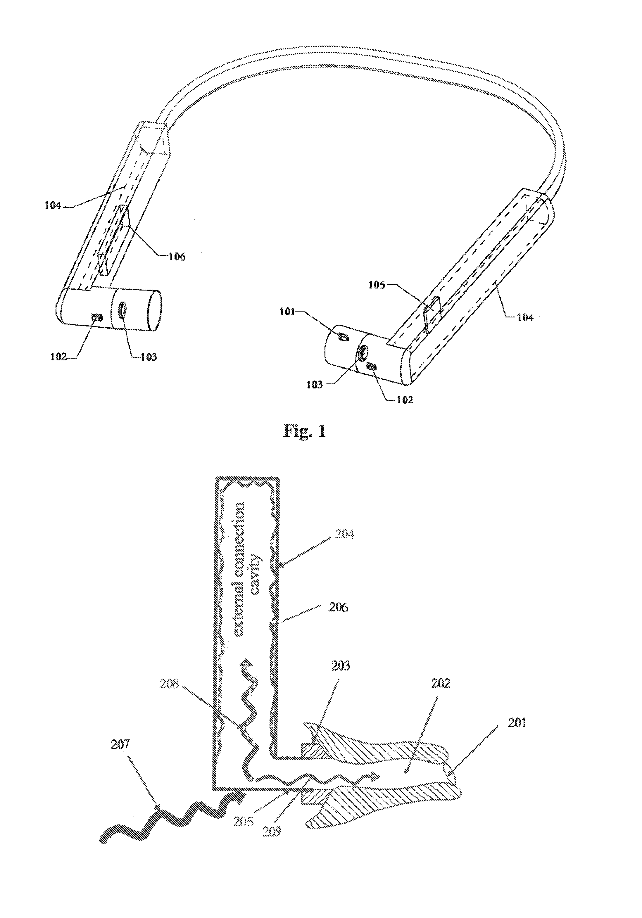 Headset Communication Method Under A Strong-Noise Environment And Headset