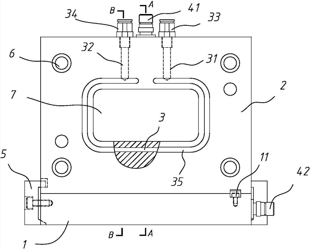 Dry type shaping die capable of eliminating profile surface splicing traces