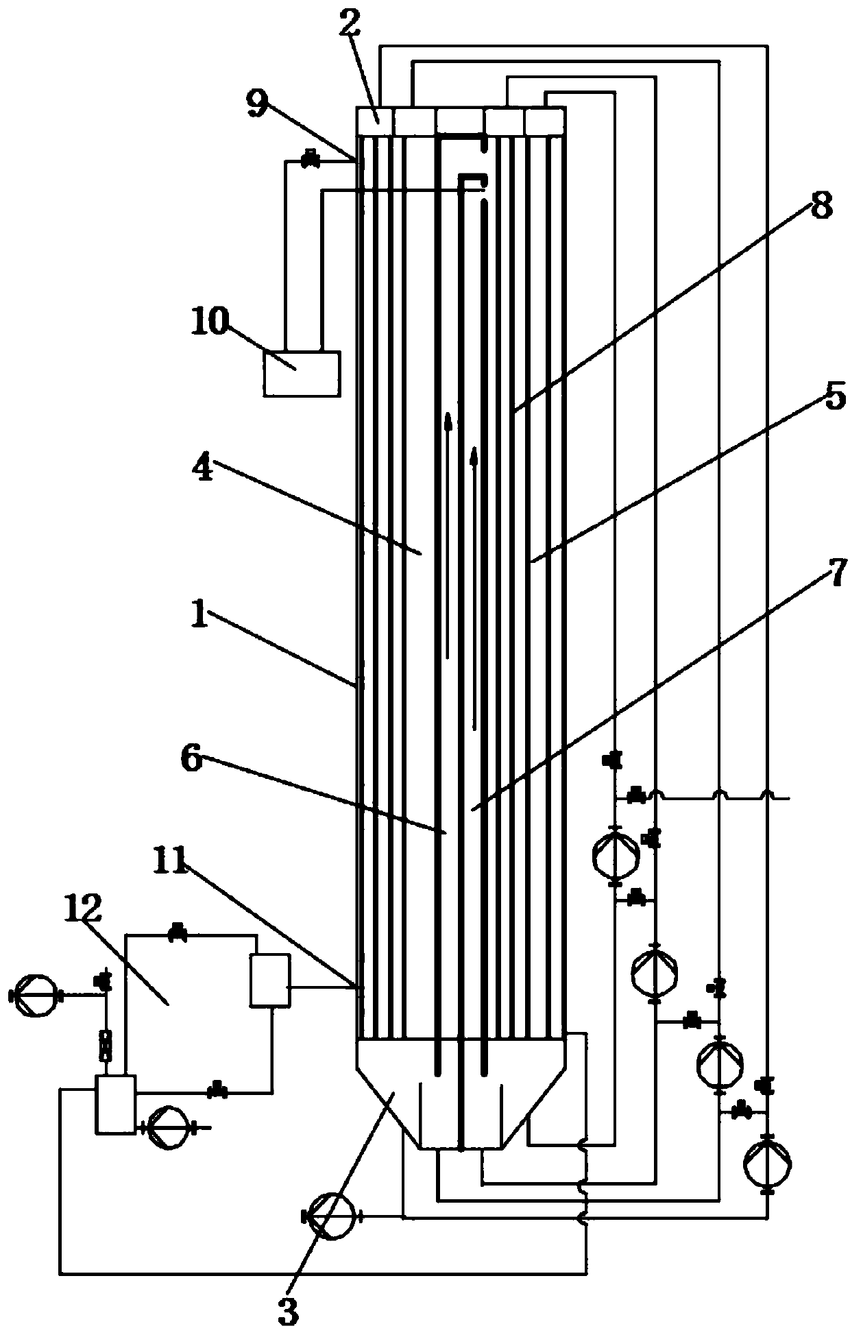 Serial/parallel integrated multi-effect evaporator