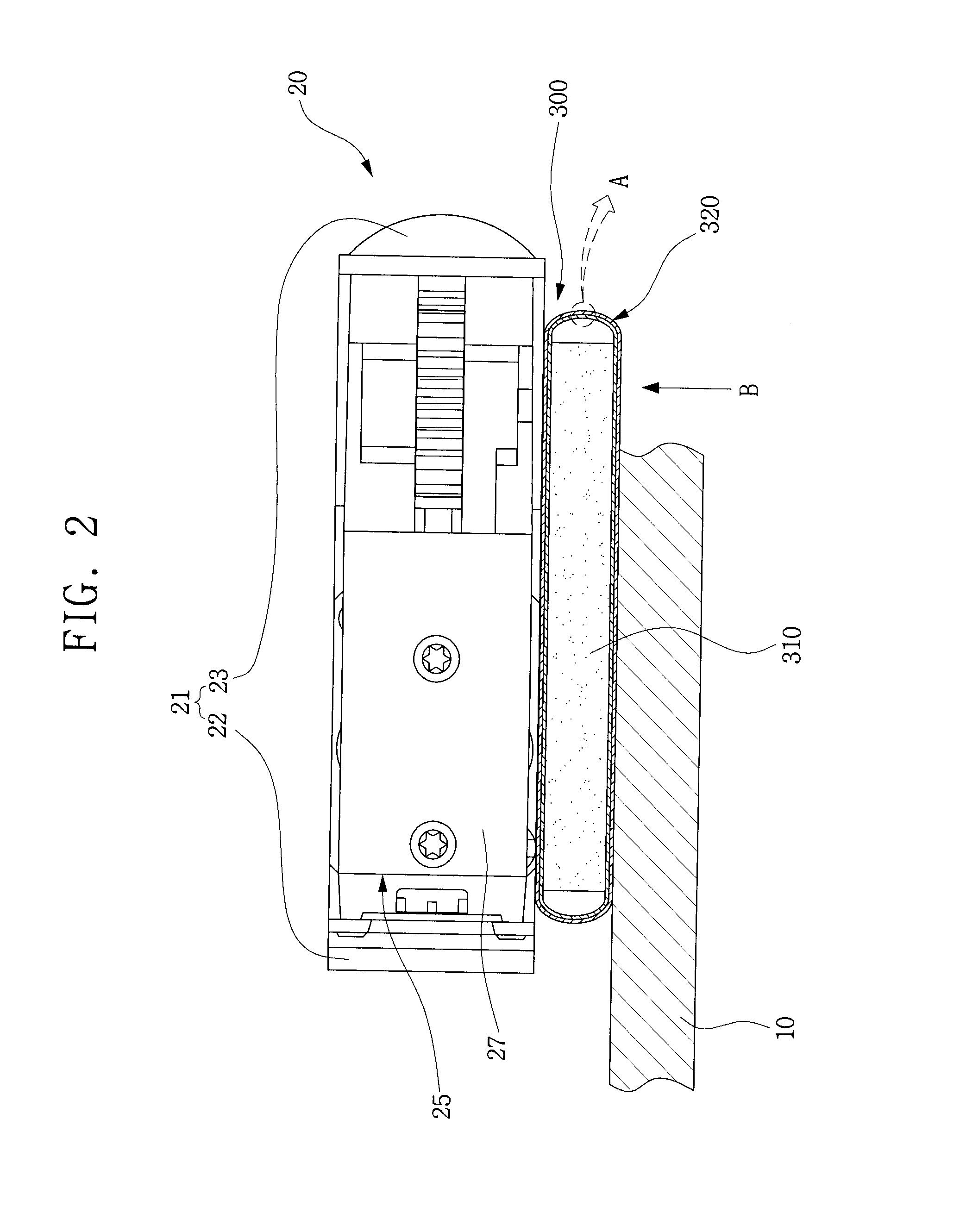 Heat radiating structure for electronic module and electronic device having the same