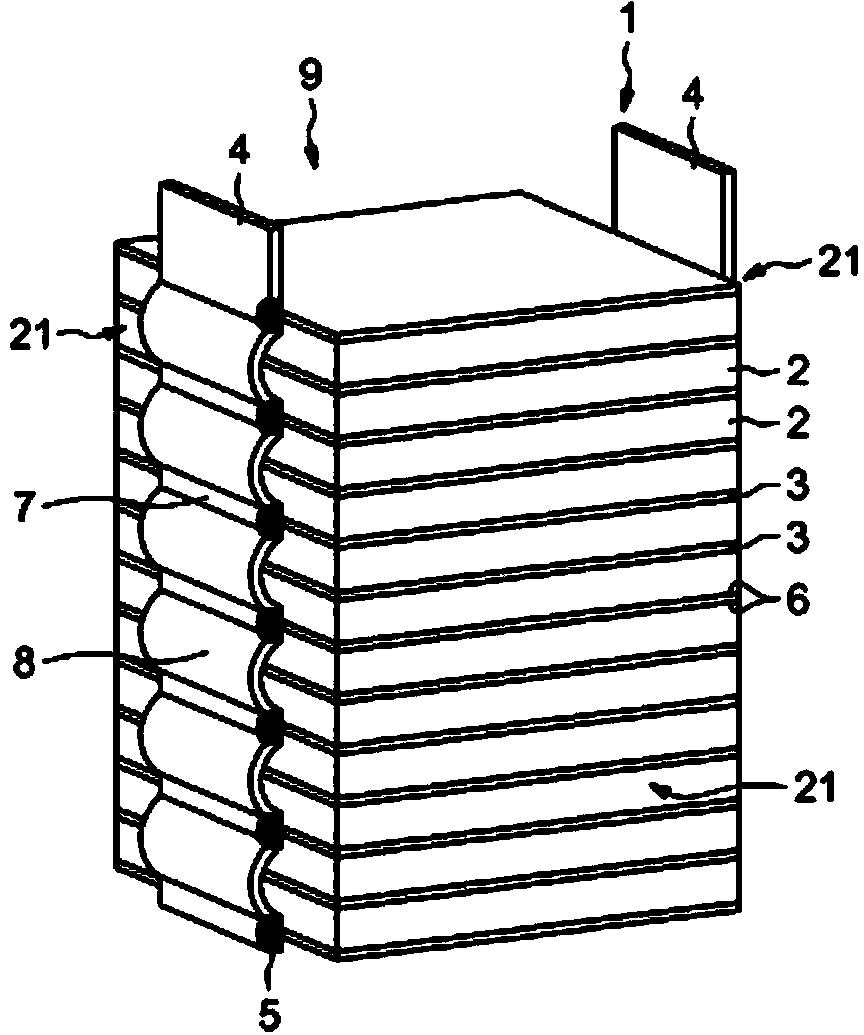 Method of assembling an ultrasonic transducer and the transducer obtained thereby