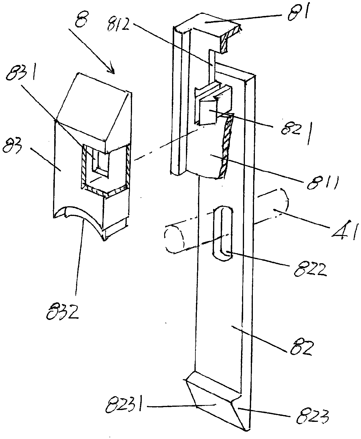 Cabinet door locking device for ship electrical cabinet