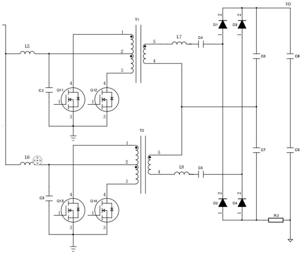 Rectifying circuit suitable for low-voltage alternating current input and high-voltage direct current output