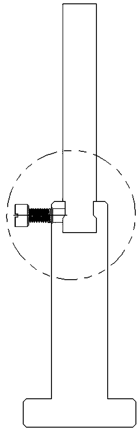 Strip puncher pin connecting structure for powder forming equipment