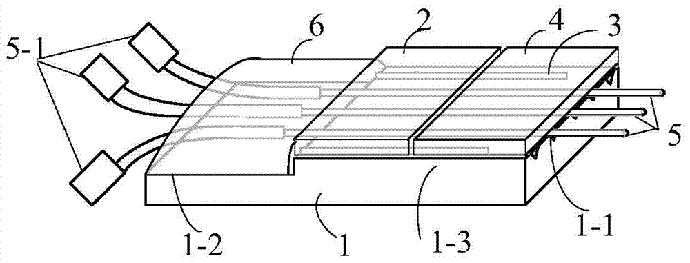 A kind of optical fiber array and its manufacturing method