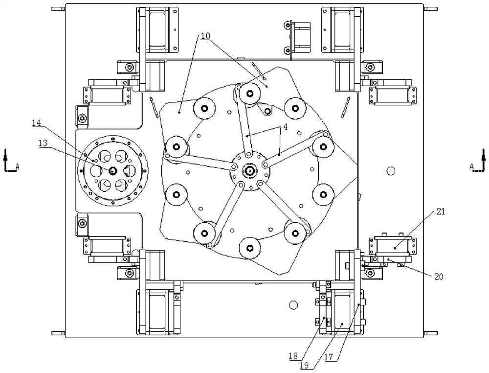 Welding centering device for tower crane swing mechanism and welding fixture