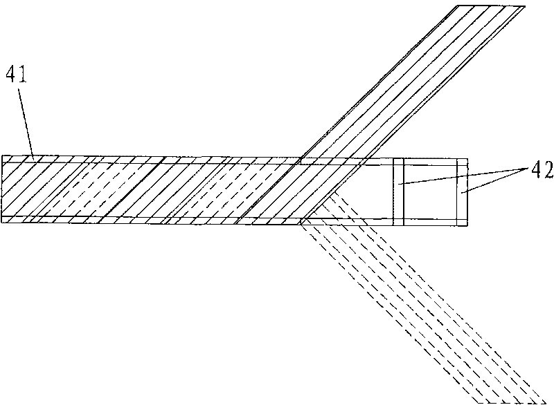 Method for one-step production of composite angle multi-layer fiber cloth and weaving machine for producing fiber cloth