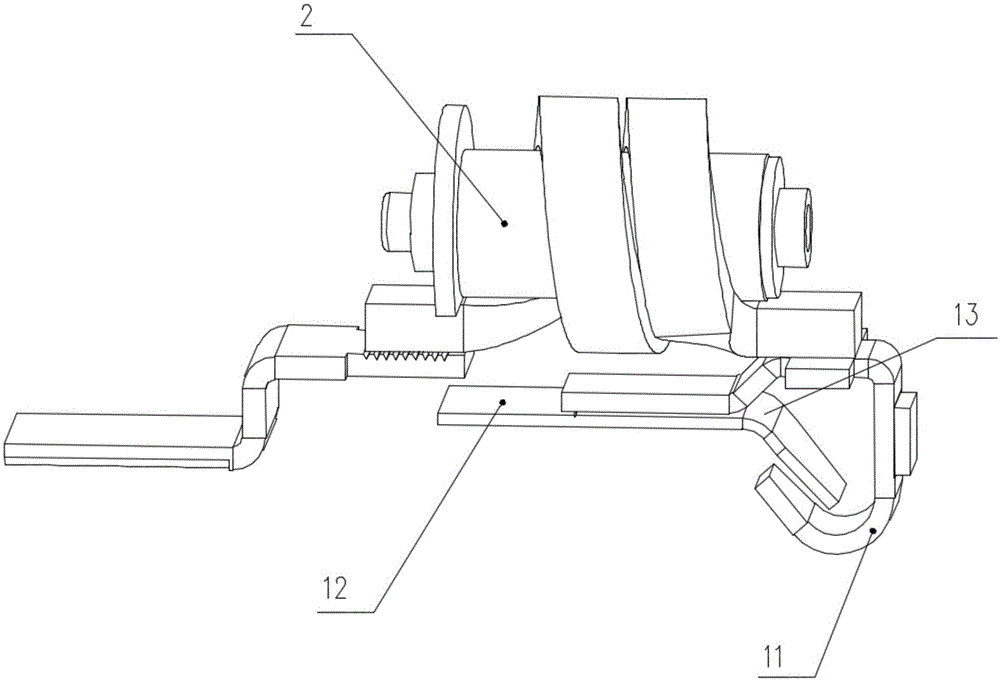 Arc striking device of circuit breaker