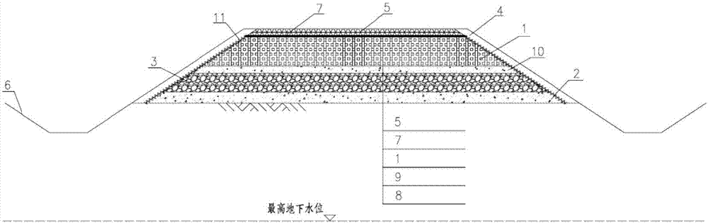 Halite brine roadbed structure applicable to playa lake region and construction method thereof
