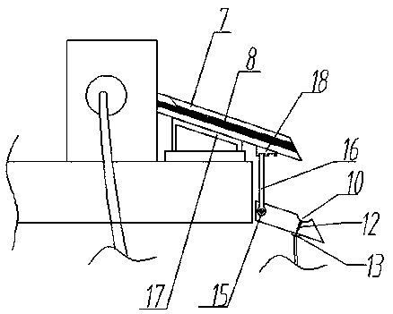 Scraper blade mechanism capable of feeding glue quantitatively