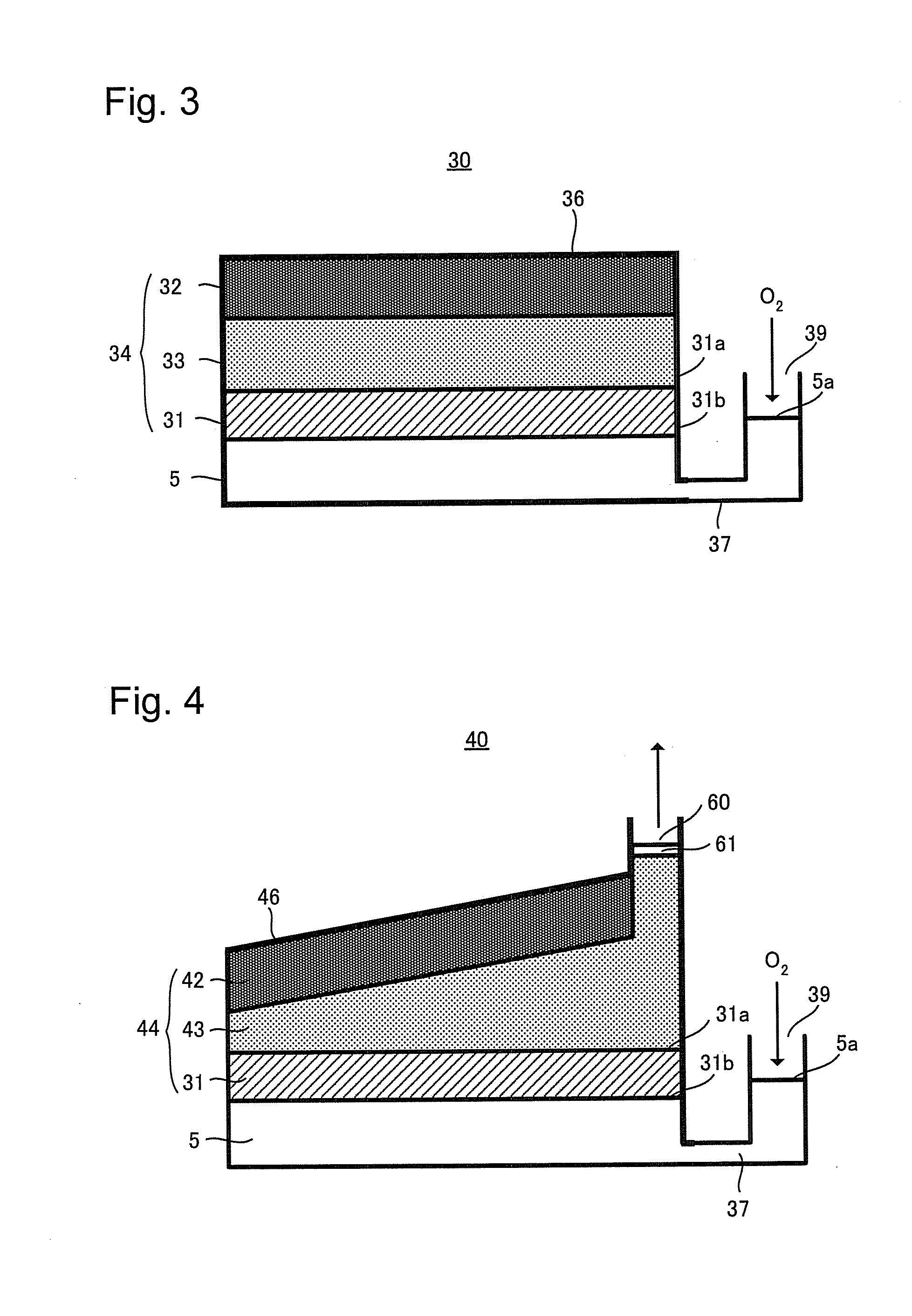 Air battery including oxygen-containing solvent