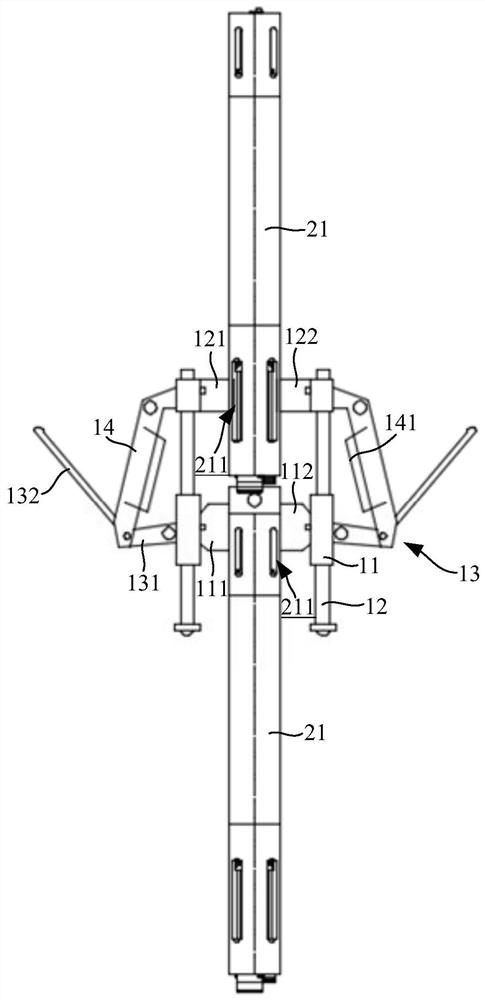 Dismounting device for drill pipe and using method of dismounting device