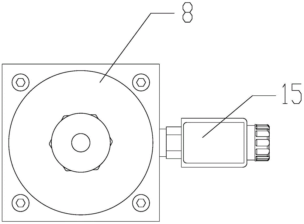 Magnetostrictive displacement sensing flowmeter and flow measuring method