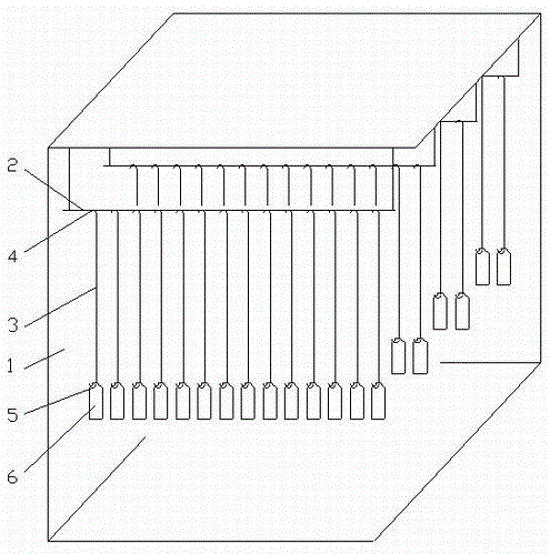 A device for attracting insect species to inhabit in a manure treatment workshop