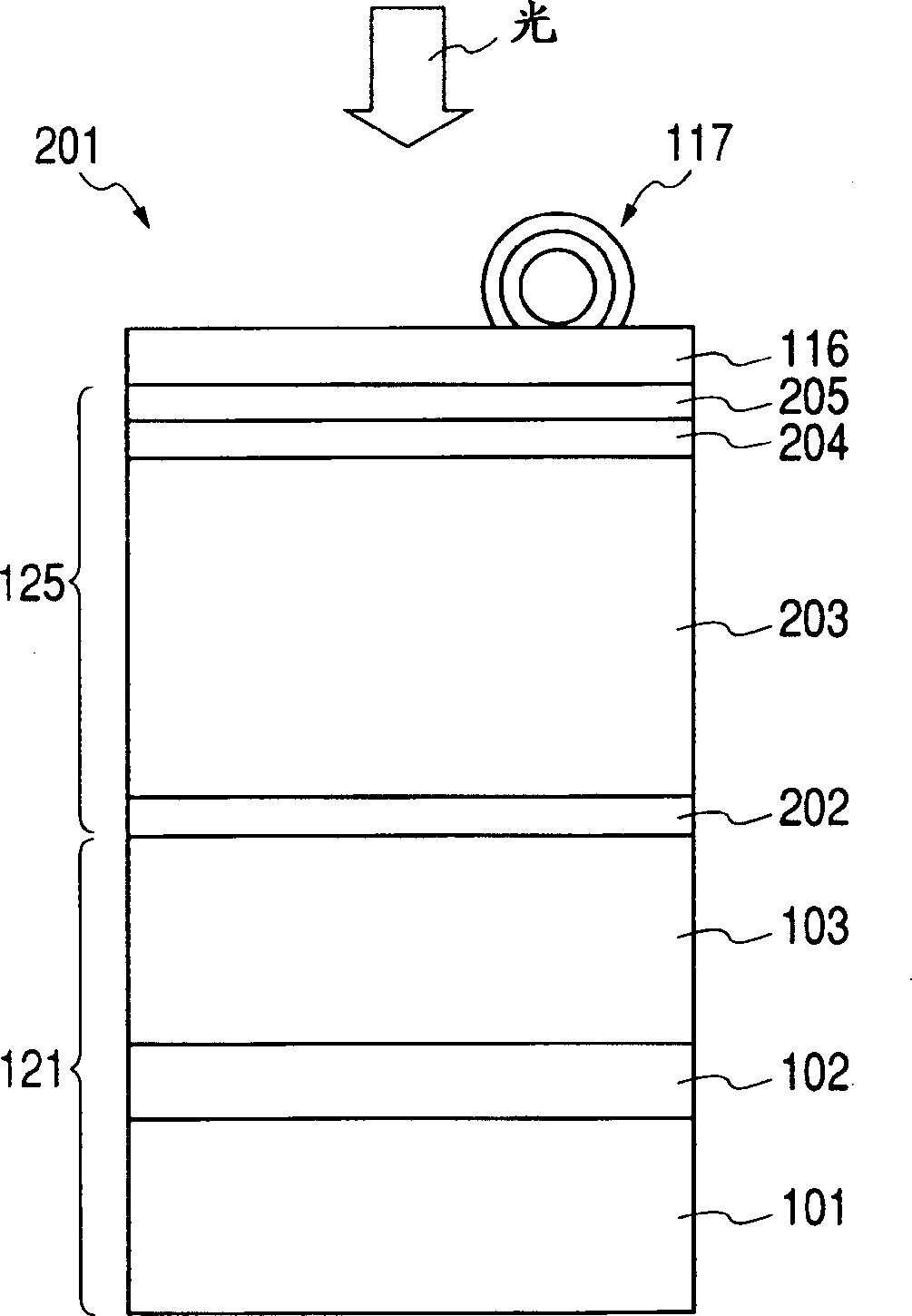 Stacked photovoltaic element and current balance adjustment method