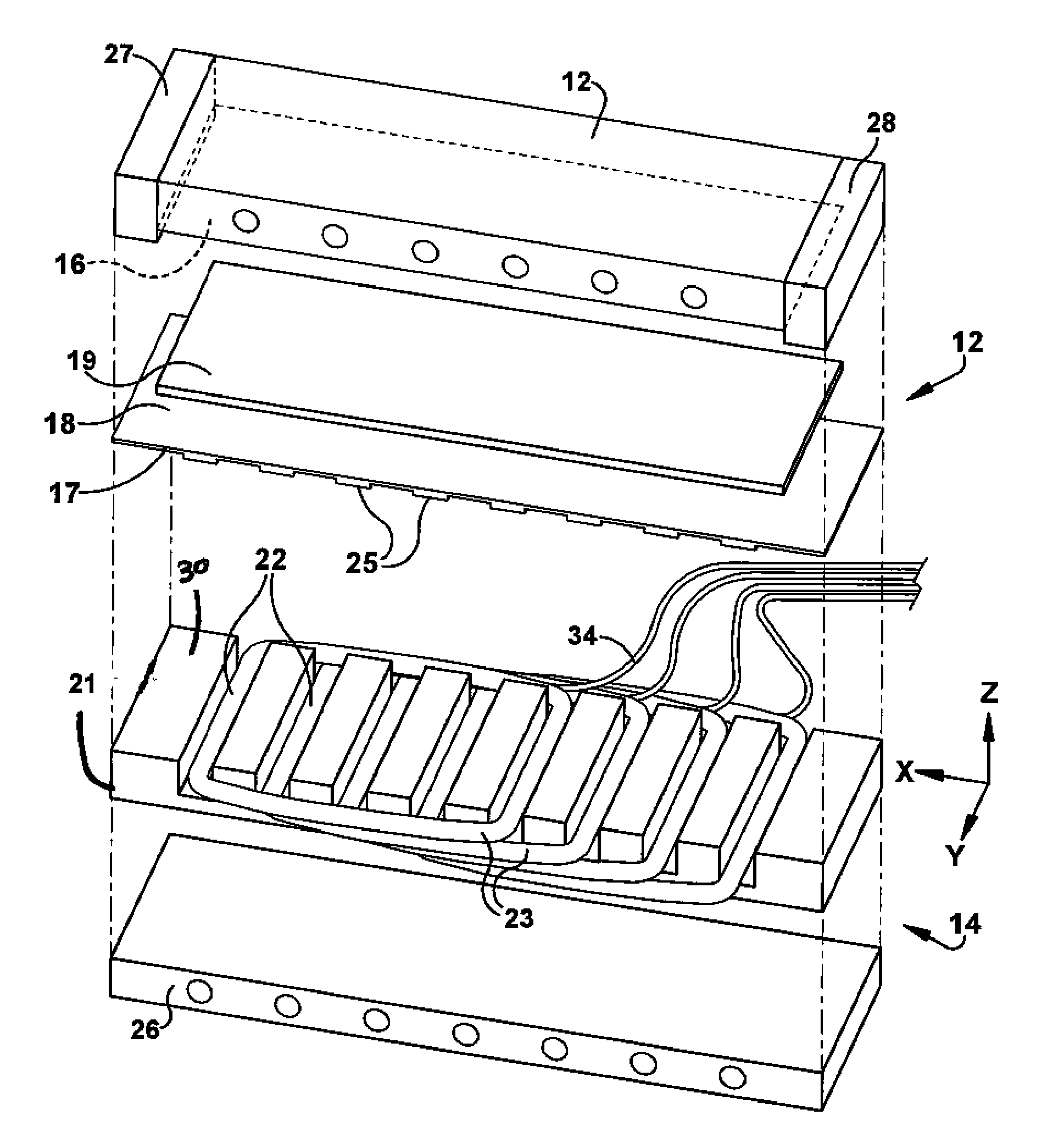 Mold apparatus for forming polymer and method