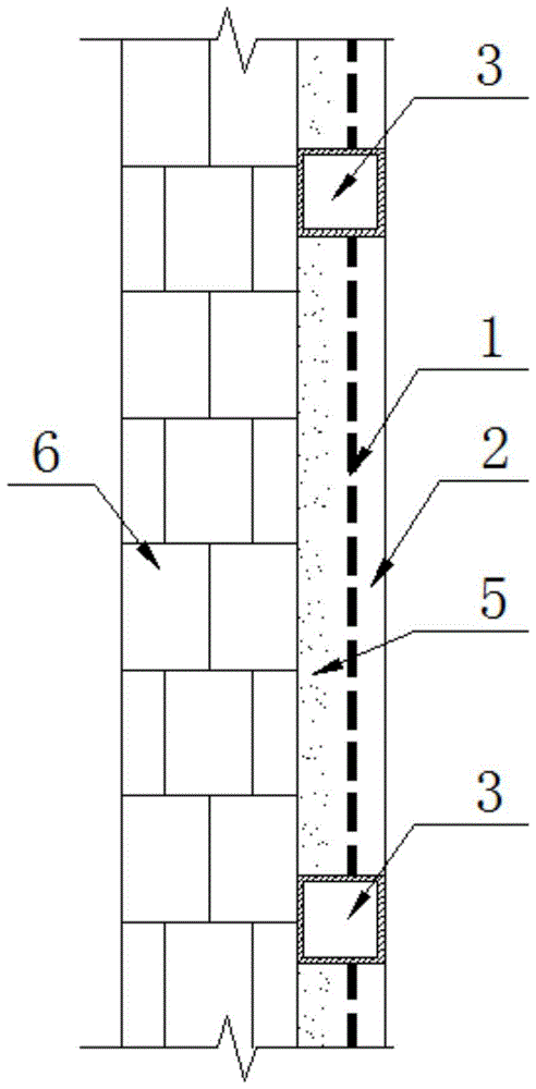 A device for preventing the collapse of a masonry structure building caused by an out-of-plane instability of the wall