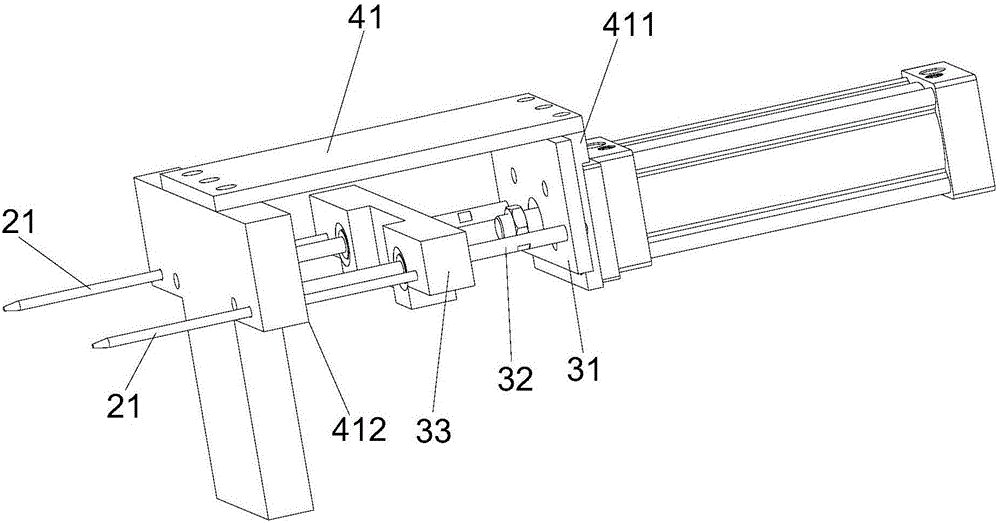 Pipe section unloading mechanism and pipe section processing device with same