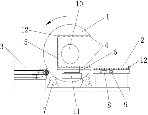 Device for turning transformer plate radiators during spraying paint