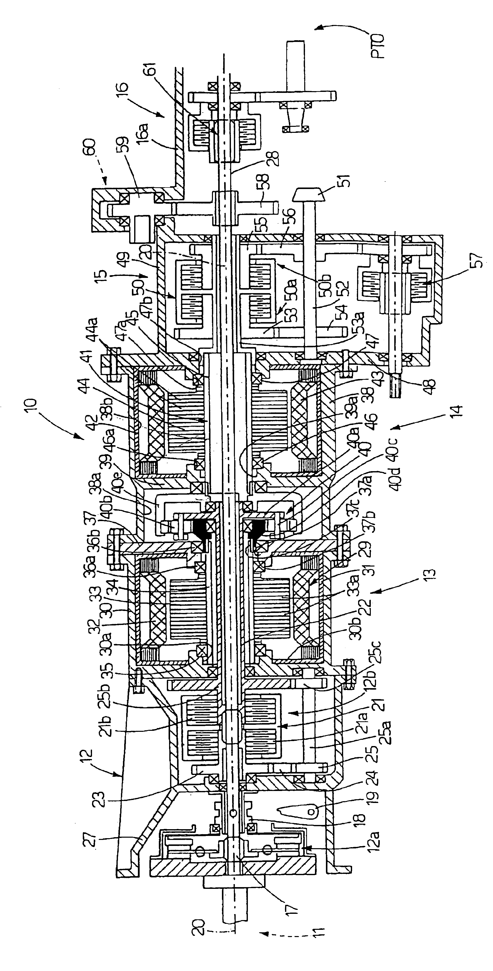 Tractor powertrain including plurality of structural casings