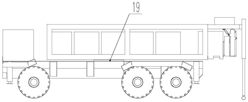 Transport vehicle capable of automatically loading and unloading goods