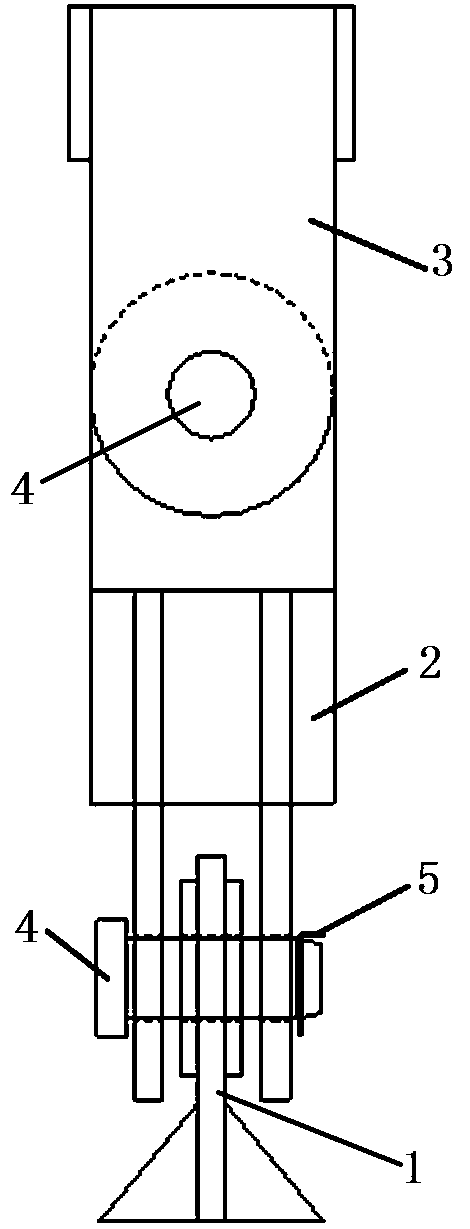 Dual-way rotating lifting lug structure