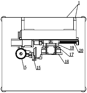 Automatic feeding device of knurling machine