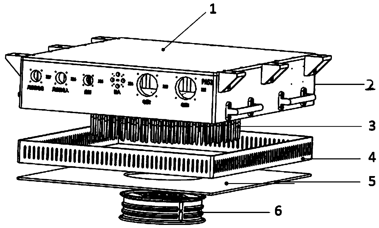 Power amplifier case with adjustable local heat dissipation capacity