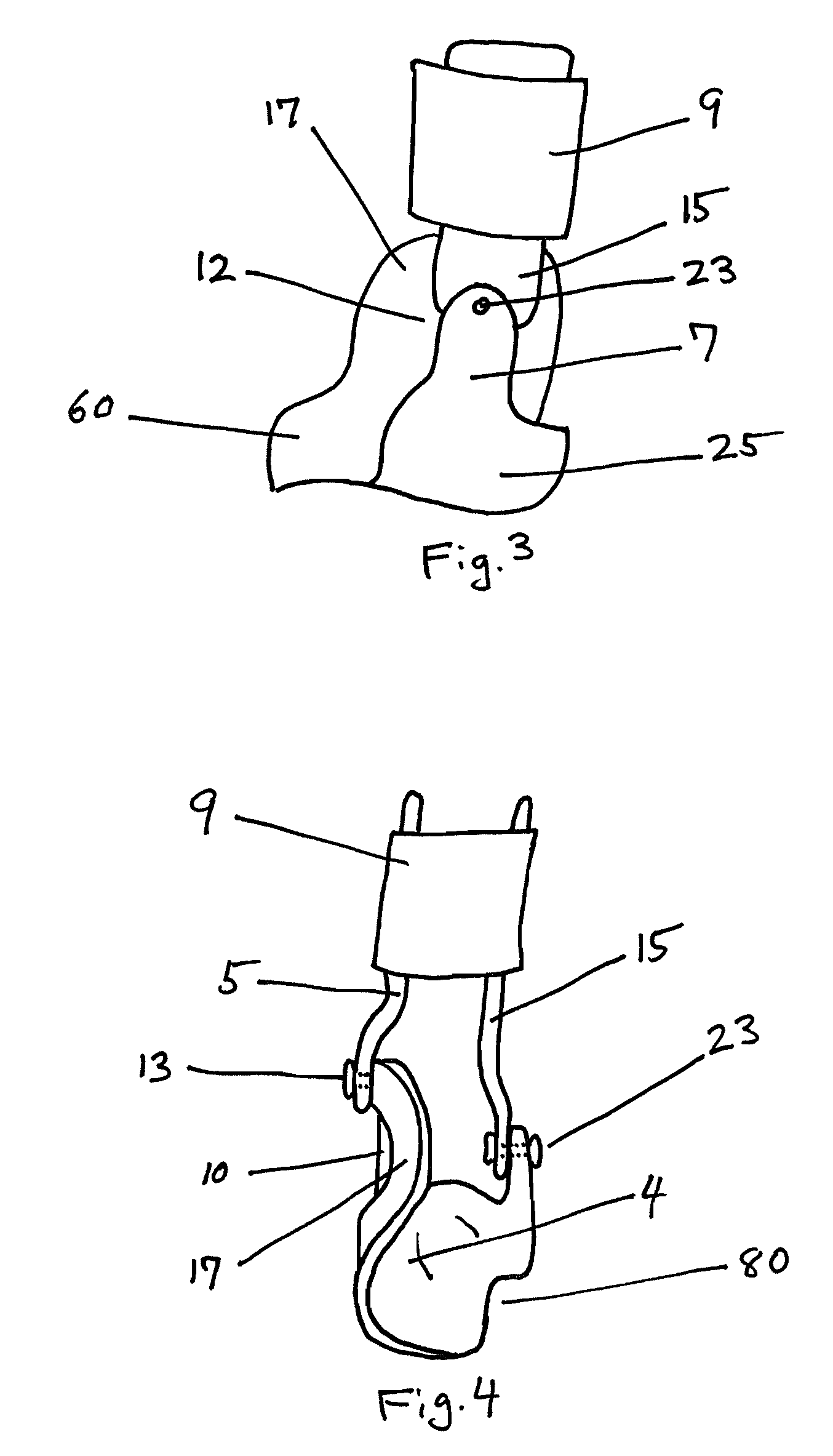 Articulated ankle foot brace having a malleolar window