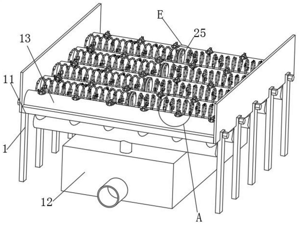 Wood-plastic solid wallboard producing and processing device