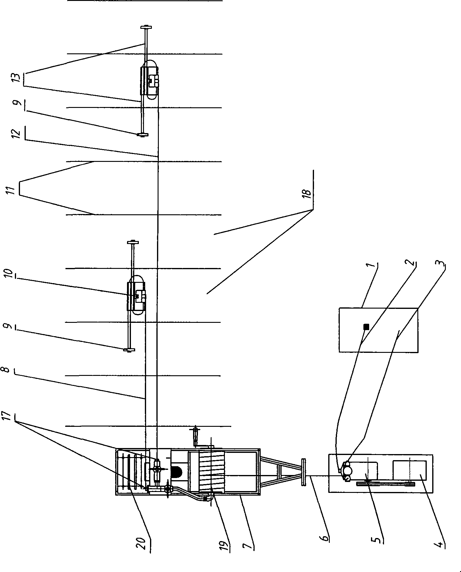 Spray irrigation equipment for row crop and arrangement mode of the spray irrigation equipment in field
