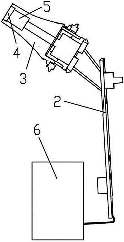 Ear thermometer capable of automatically adjusting initial temperature and temperature control method of ear thermometer