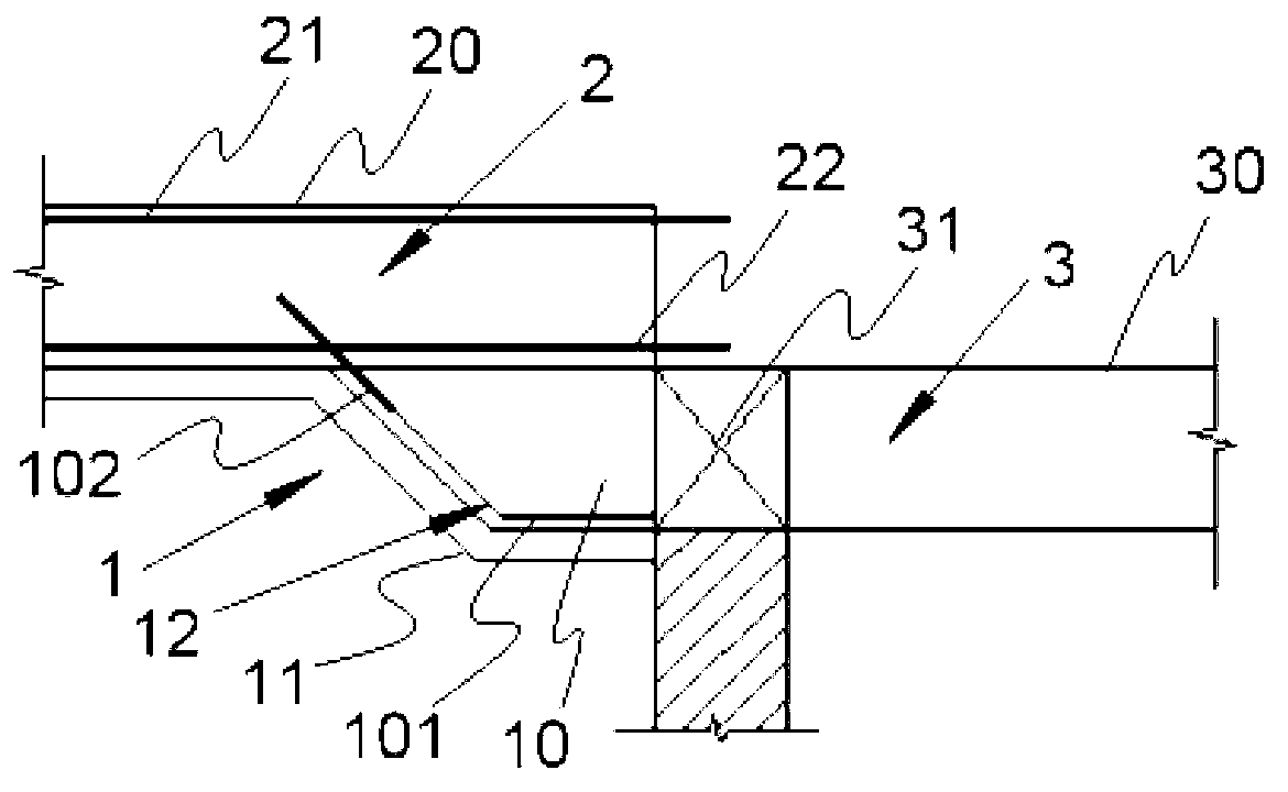 Force-transferring device for shallow pit base plate and deep pit strut and construction method