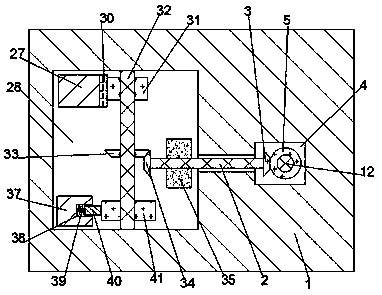Mechanical principle based automatic door closer and use method thereof