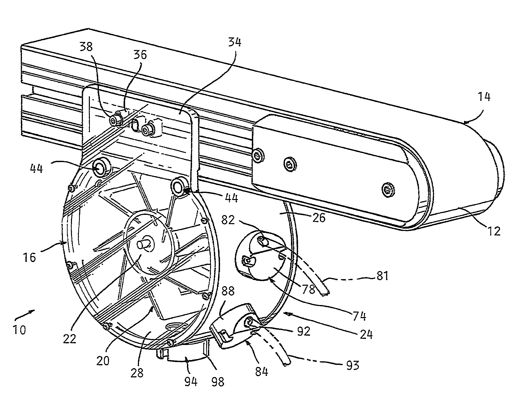 Apparatus for cleaning a conveyor belt