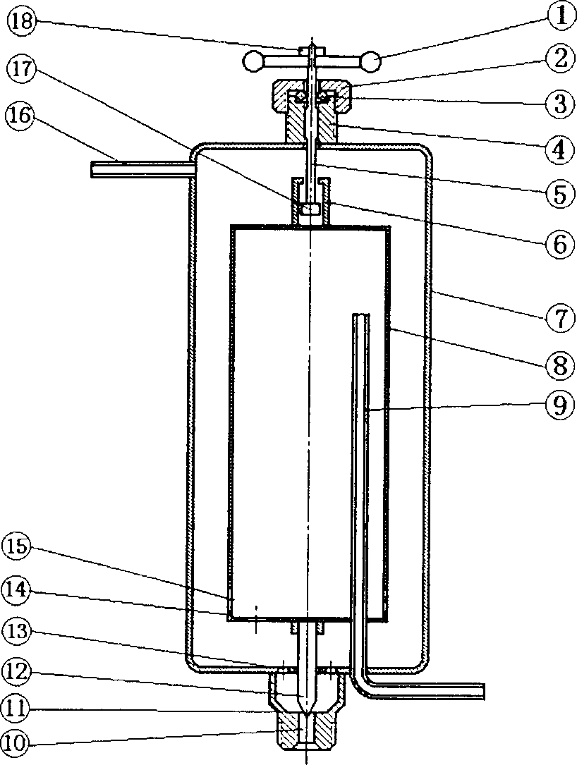 Integrated gas/liquid separating device with automatically controlled liquid level