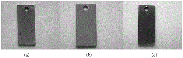 Method for improving corrosion resisting performance of palladium film on surface of stainless steel and palladium film