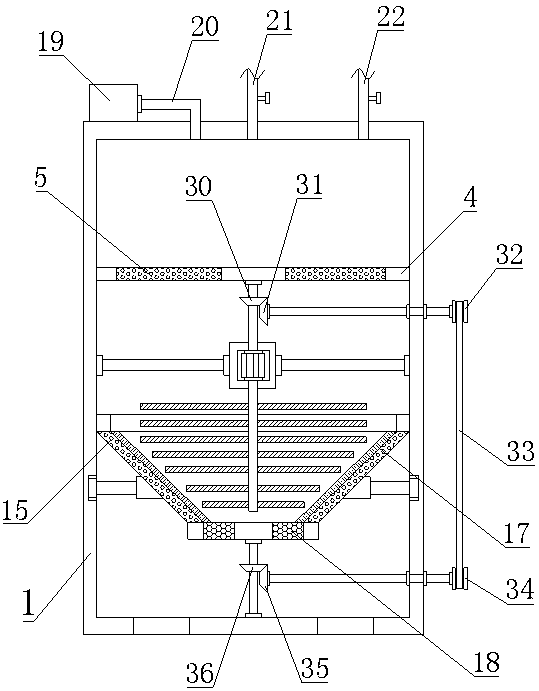 Mechanical filtering device integrating filtering and extracting and provided with clamping structure